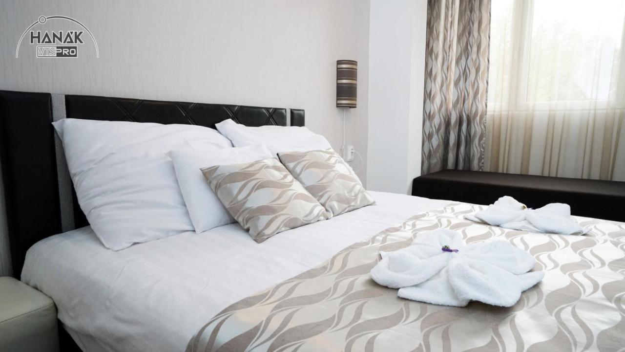 Hotel Irisz Nyíregyháza Extérieur photo